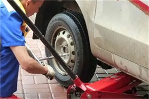 钢城区附近拖车24小时服务热线电话